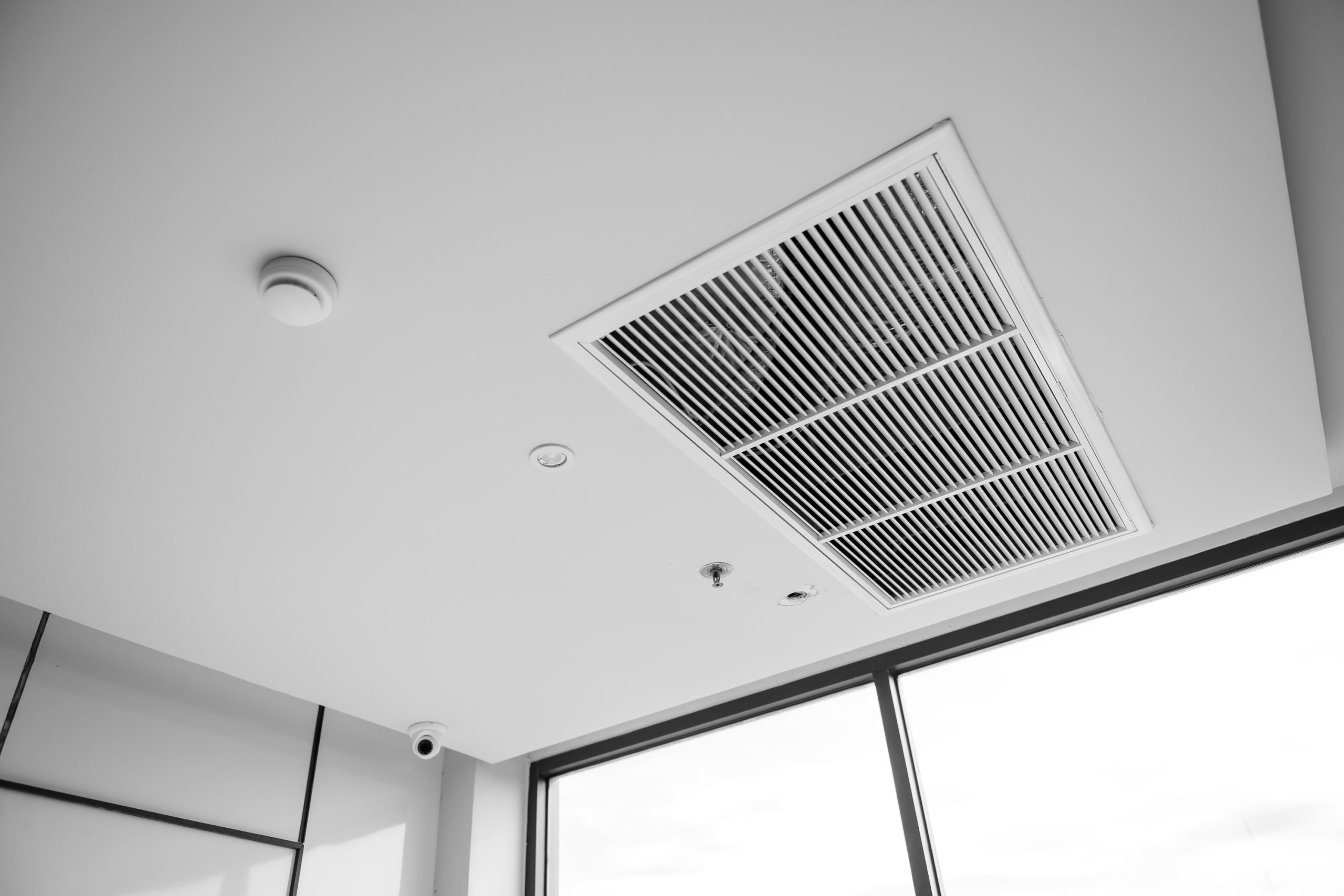 Ceiling mounted cassette type air conditioner and modern lamp li